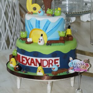 Pastel de Angry birds con nombre