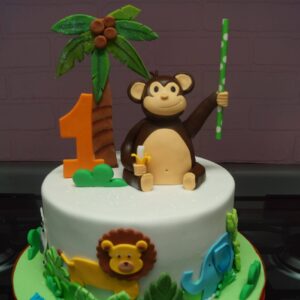 Pastel de Animales de la selva con nombre