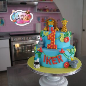 Pastel de Animalitos de la salva con nombre