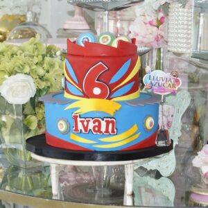 Pastel de Beyblade con nombre